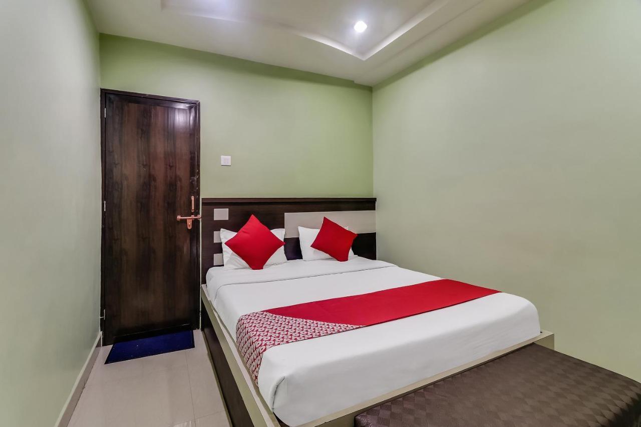OYO 48685 Hotel Royal Raj Nandgaon Dış mekan fotoğraf